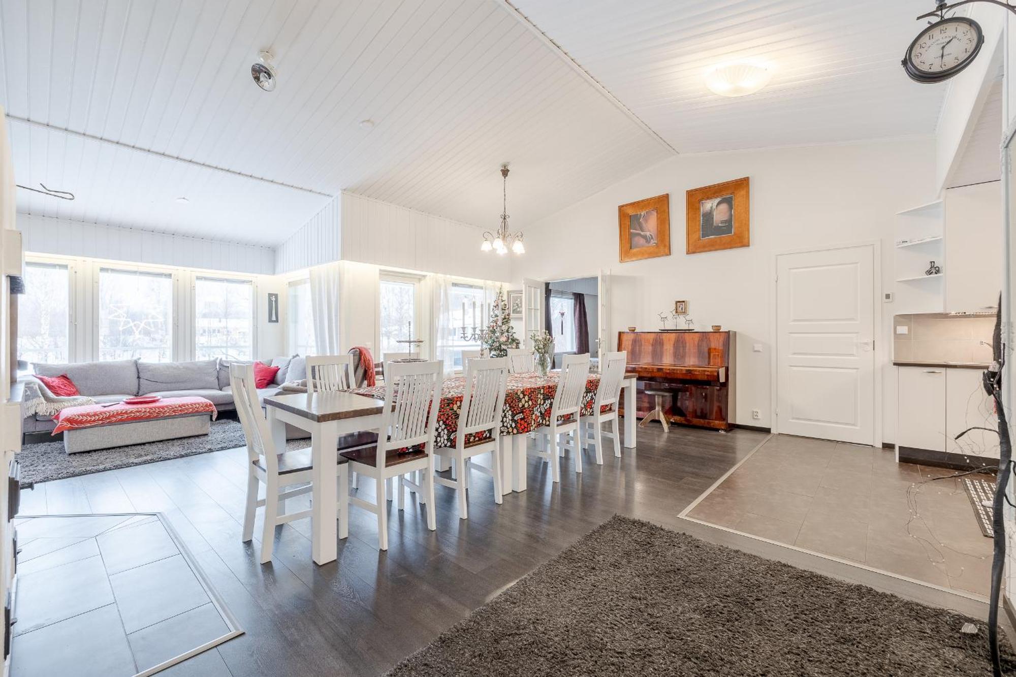 Riverside Home For Families - Beautiful House Near Santa Claus Village Rovaniemi Exterior foto